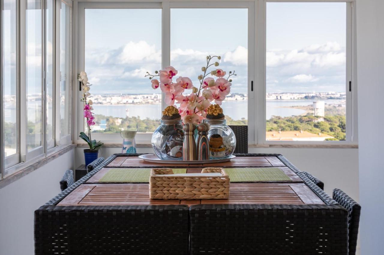 Cristo Rei Flat - Great Views By Homeful Homes Almada Exterior photo